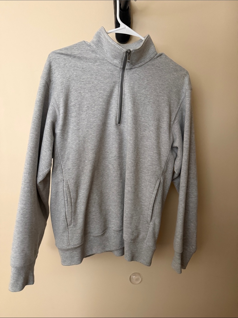 Uniqlo Light Gray Quarter-Zip Pullover
